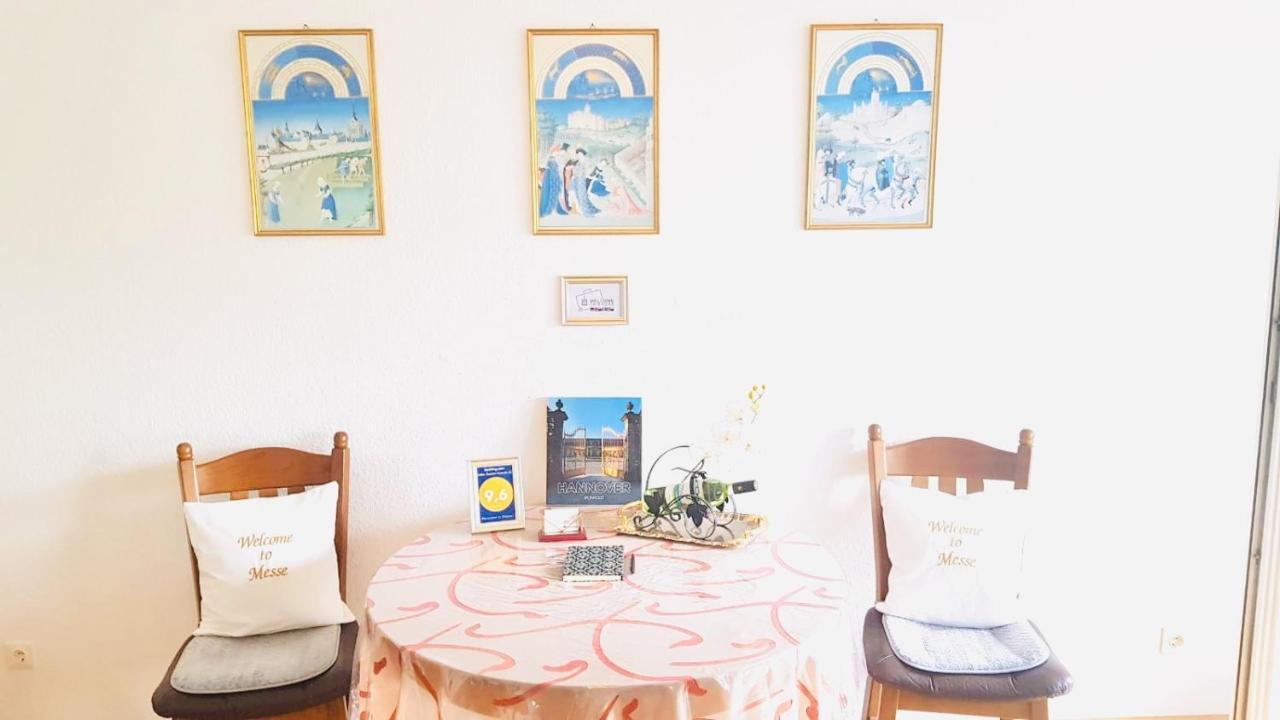 Welcome To Messe!-Two-Bedroom Apartment&Balcony Hannover Luaran gambar